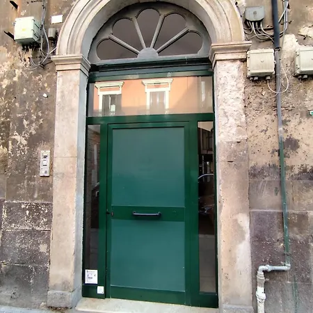 House In Historic Style Palace