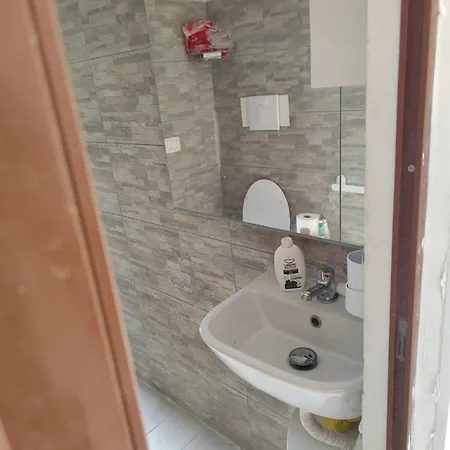 House In Historic Style Palace Appartement Bari