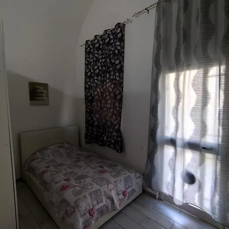 House In Historic Style Palace * Bari