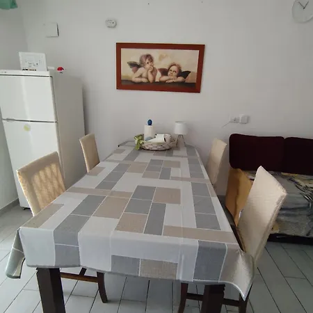 Appartement House In Historic Style Palace Bari