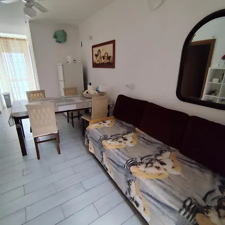 House In Historic Style Palace * Bari