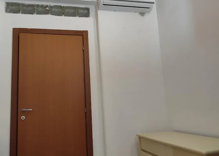 House In Historic Style Palace Apartamento *