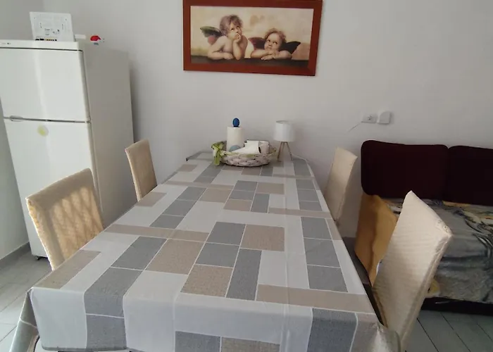 Apartamento House In Historic Style Palace Bari